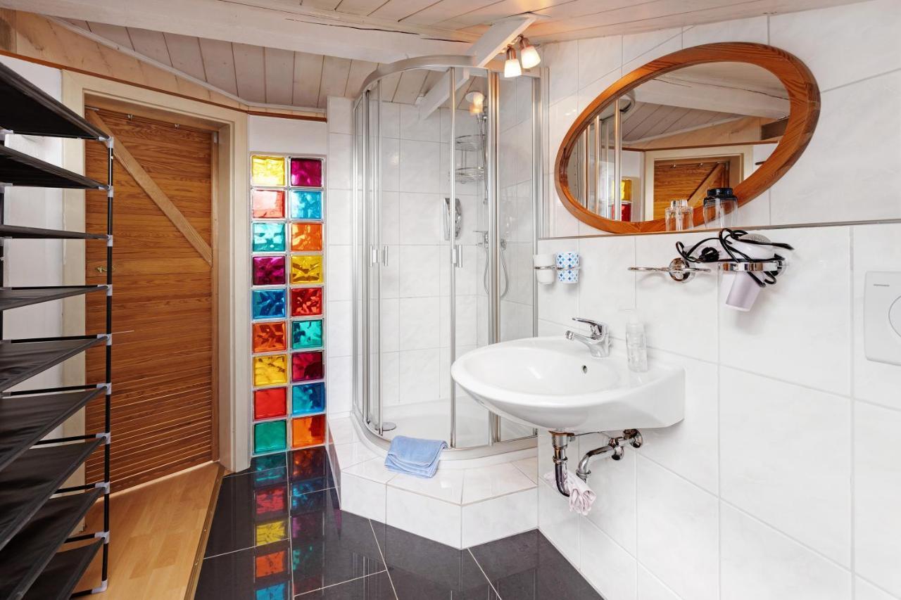 Haus Schwanenweg Daire Konstanz Dış mekan fotoğraf